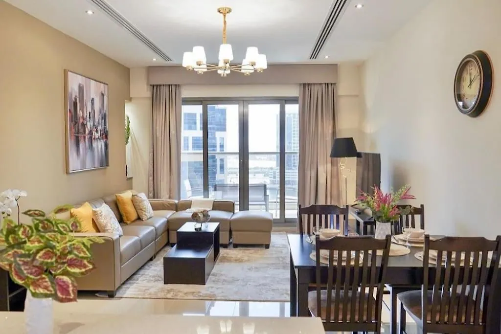 Dubai'S Beautiful Sky Home
