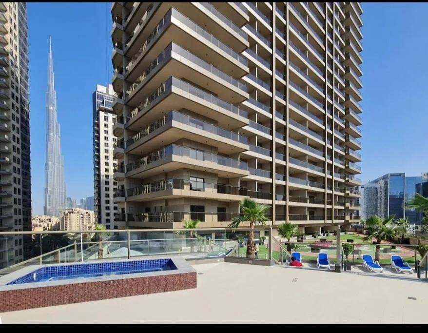 Dubai'S Beautiful Sky Home