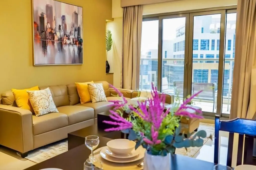 Dubai'S Beautiful Sky Home Emirati Arabi Uniti